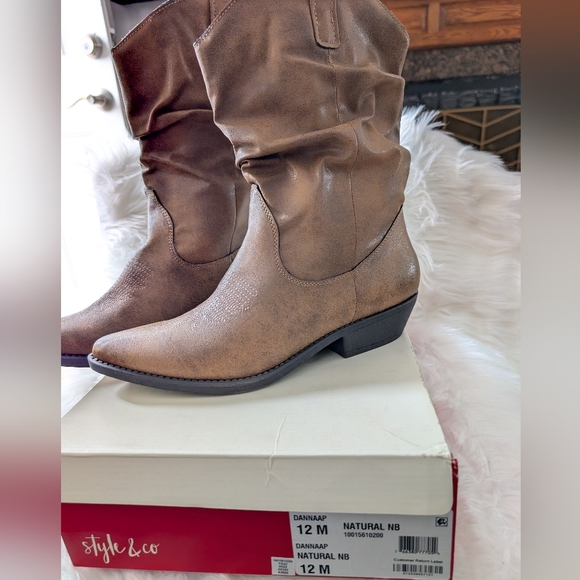 Style & Co. Brown Slouchy Western Boots - Picture 2 of 10